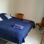 Bed & Breakfast La Cour D'enchère 3*